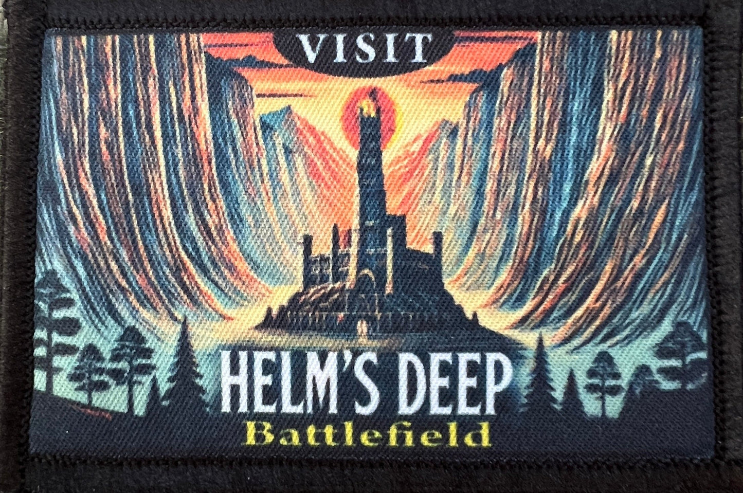 Helms Deep Lord of the Rings Morale Patch.jpg