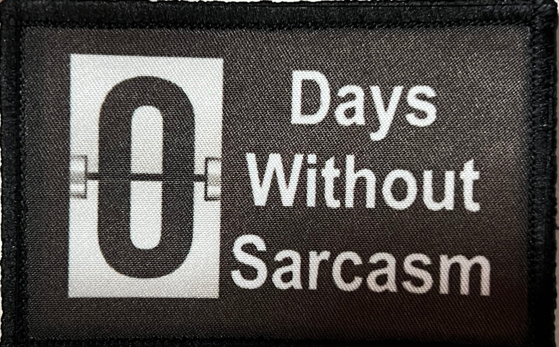 Days Without Sarcasm Equals Zero Funny Retractable Reel Chrome